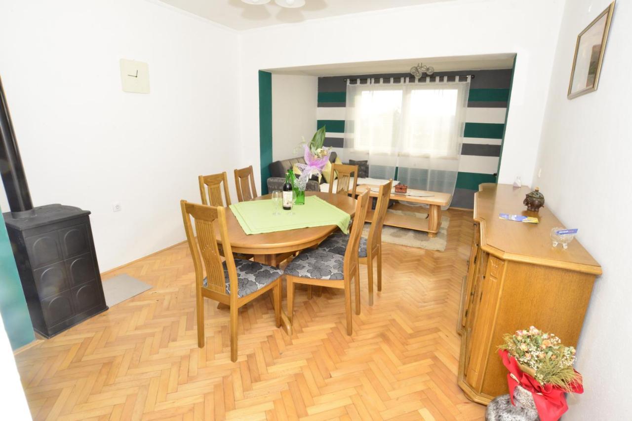 House Sarovic Leilighet Tivat Eksteriør bilde