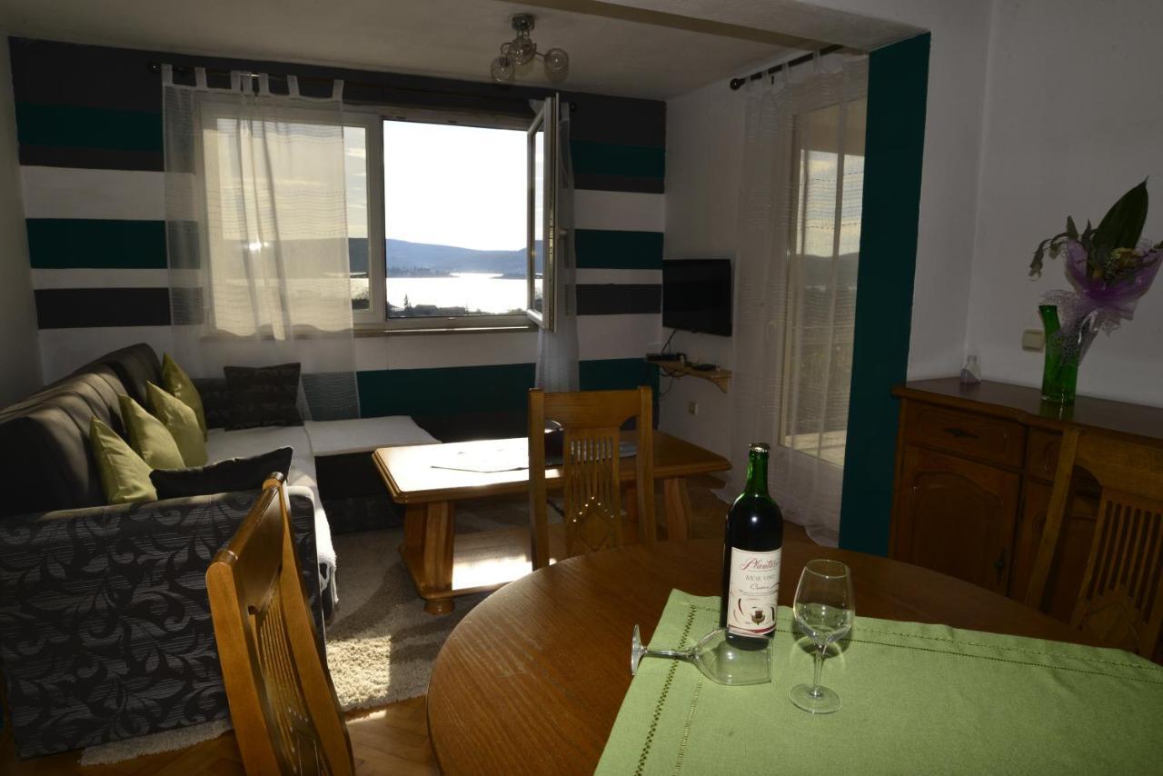 House Sarovic Leilighet Tivat Eksteriør bilde